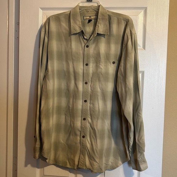 Tommy Bahama Other - Tommy Bahama men’s tan silk long sleeve button down shirt size XL